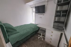 Photo 6- click for photo gallery